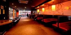 The Grand Hotel - Accommodation Burleigh 2