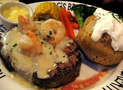 Hog's Breath Cafe - Accommodation Burleigh 2