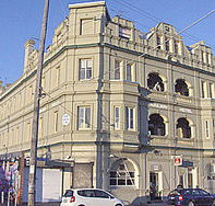 The Noise Bar - Accommodation Burleigh