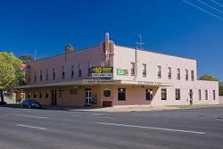 Railway Hotel - Accommodation Burleigh 0