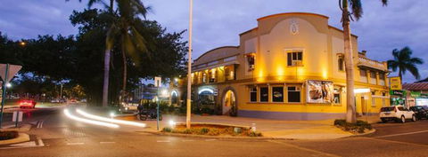 Vamos Melbourne - Accommodation Burleigh 4