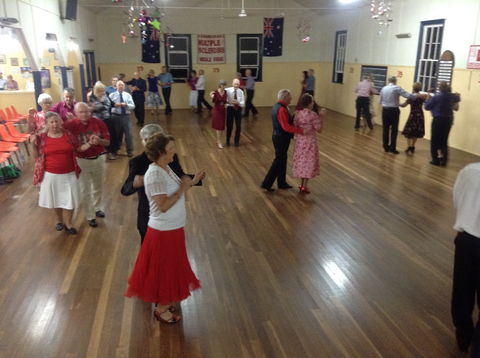 Old Time Dance - Accommodation Burleigh 0