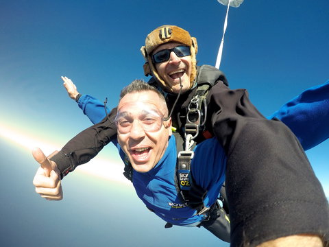 Skydive Bourke - Accommodation Burleigh 2