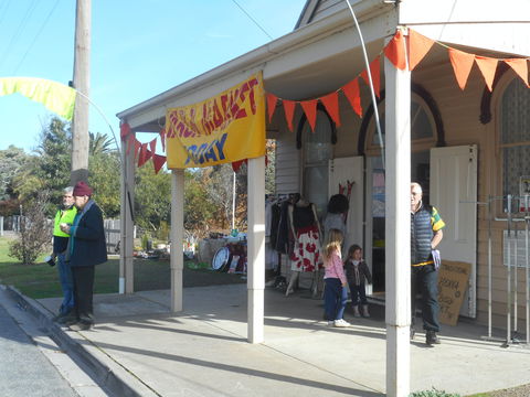 Yarck Country Market - Accommodation Burleigh 2