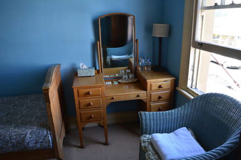 Australian Heritage Hotel - Accommodation Burleigh 2