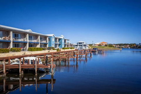 C Mandurah Resort - Accommodation Burleigh 2