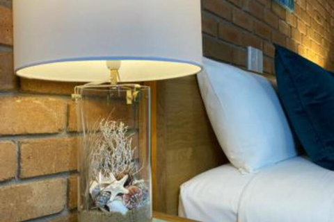 Best Western Coastal Waters Motor Inn - Accommodation Burleigh 4