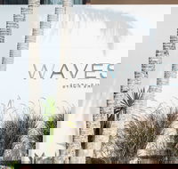 Waves Byron Bay - Accommodation Burleigh