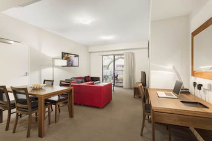 Parap NT Accommodation Burleigh