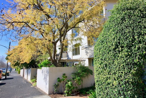 Apartments On Lygon - Accommodation Burleigh 3