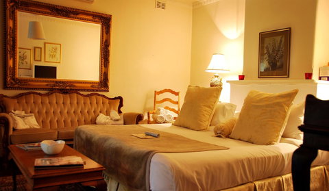 Jacobs Creek Retreat - Accommodation Burleigh 3