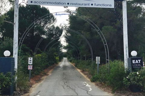 Lyndoch Hill - Accommodation Burleigh 1