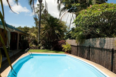 Byron Motor Lodge Motel - Accommodation Burleigh 2