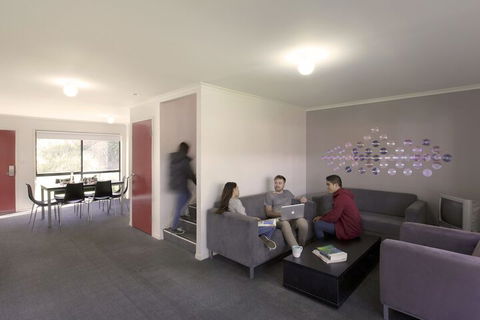 Macquarie University Village - Accommodation Burleigh 6