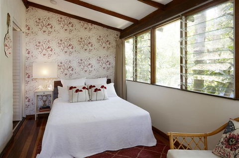 The Garden Burees - Accommodation Burleigh 2