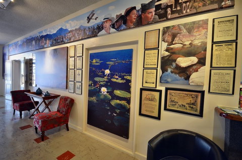 Lees Hotel - Accommodation Burleigh 5