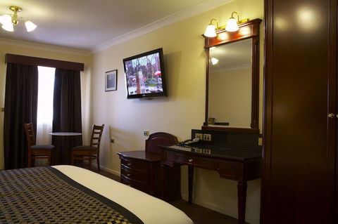 Albury Georgian Motel & Suites - Accommodation Burleigh 4