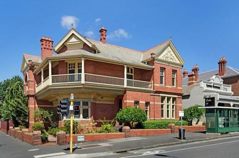 Gatehouse On Ryrie - Accommodation Burleigh 1