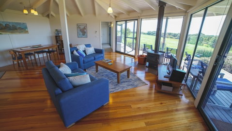 Limosa Rise - Accommodation Burleigh 3
