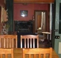 McIntosh Cottages - Accommodation Burleigh