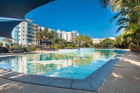 Atlantis Marcoola - Accommodation Burleigh 2