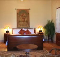Classique Bed  Breakfast - Accommodation Burleigh