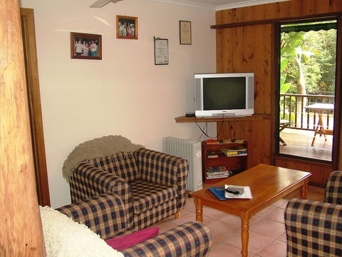 Atherton Blue Gum B&B - Accommodation Burleigh 5