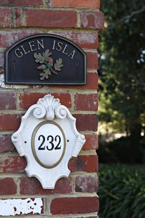 Glen Isla House - Accommodation Burleigh 0