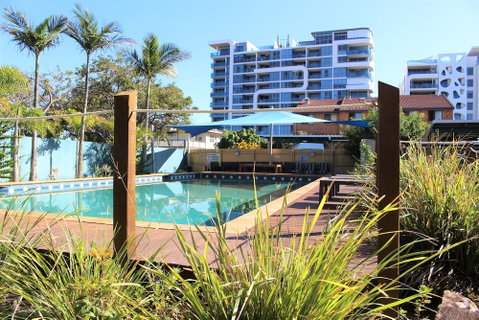 Broadwater Keys - Accommodation Burleigh 5