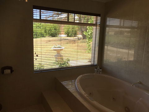 Barossa Shiraz Estate - Accommodation Burleigh 2