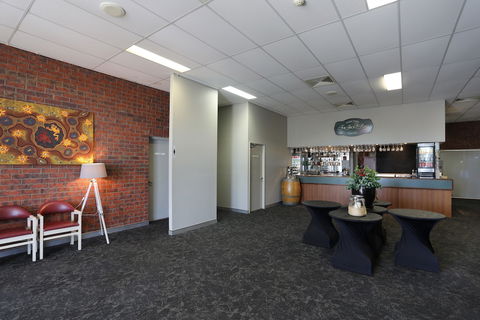Redhill Tamworth Motor Inn & Conference Centre - Accommodation Burleigh 6
