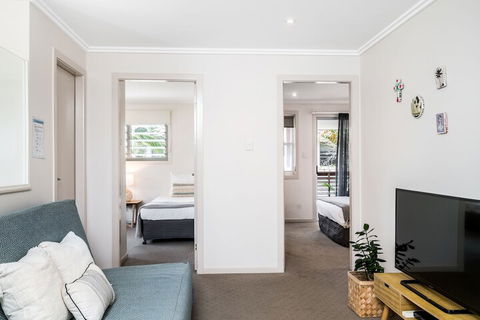 Drift - Accommodation Burleigh 6