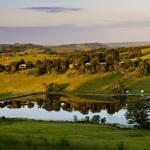 Hayters Hill NSW Accommodation Burleigh