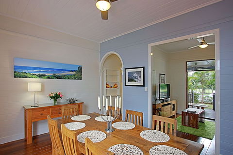 A PERFECT STAY - Harkaway - Accommodation Burleigh 5