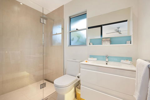 Cavvanbah - Accommodation Burleigh 3