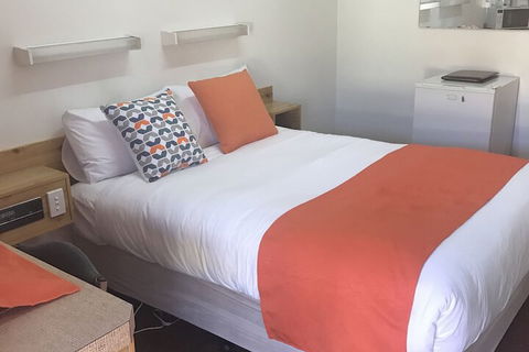Sturt Motel - Accommodation Burleigh 4