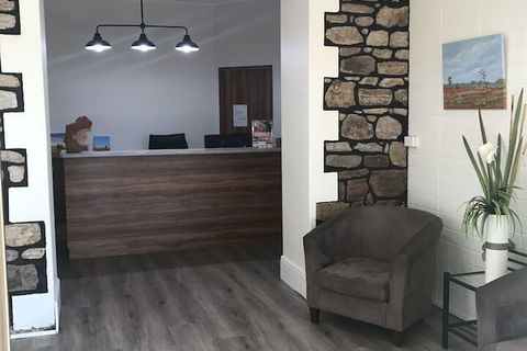 Sturt Motel - Accommodation Burleigh 3