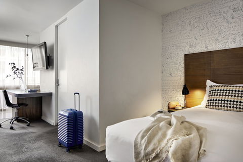 Punthill Spring Hill - Accommodation Burleigh 4