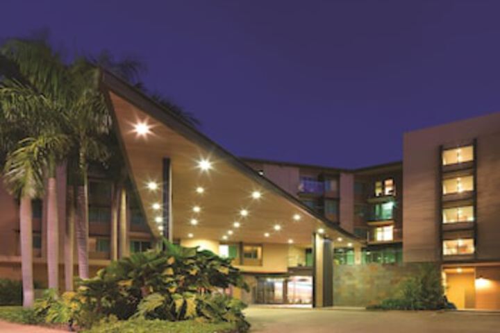 Fraser ACT Accommodation Burleigh