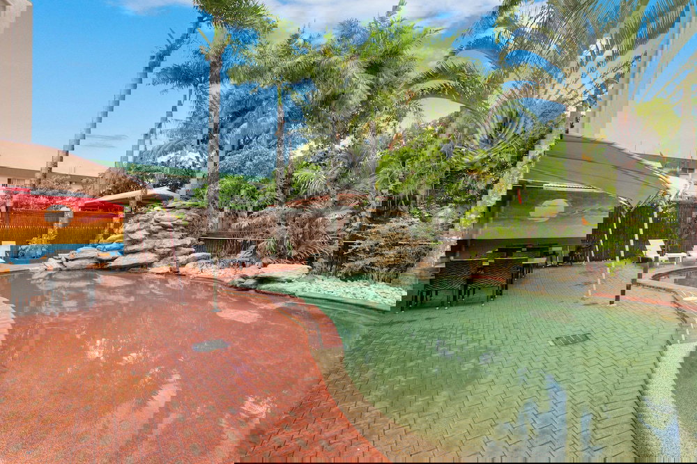 Cairns QLD Accommodation Burleigh