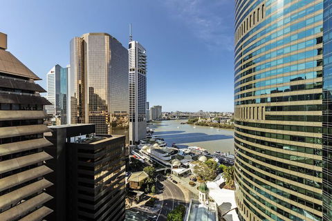 Oaks Brisbane On Felix Suites - Accommodation Burleigh 6