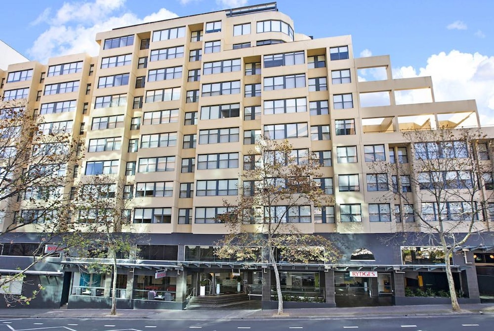 East Sydney NSW Accommodation Burleigh