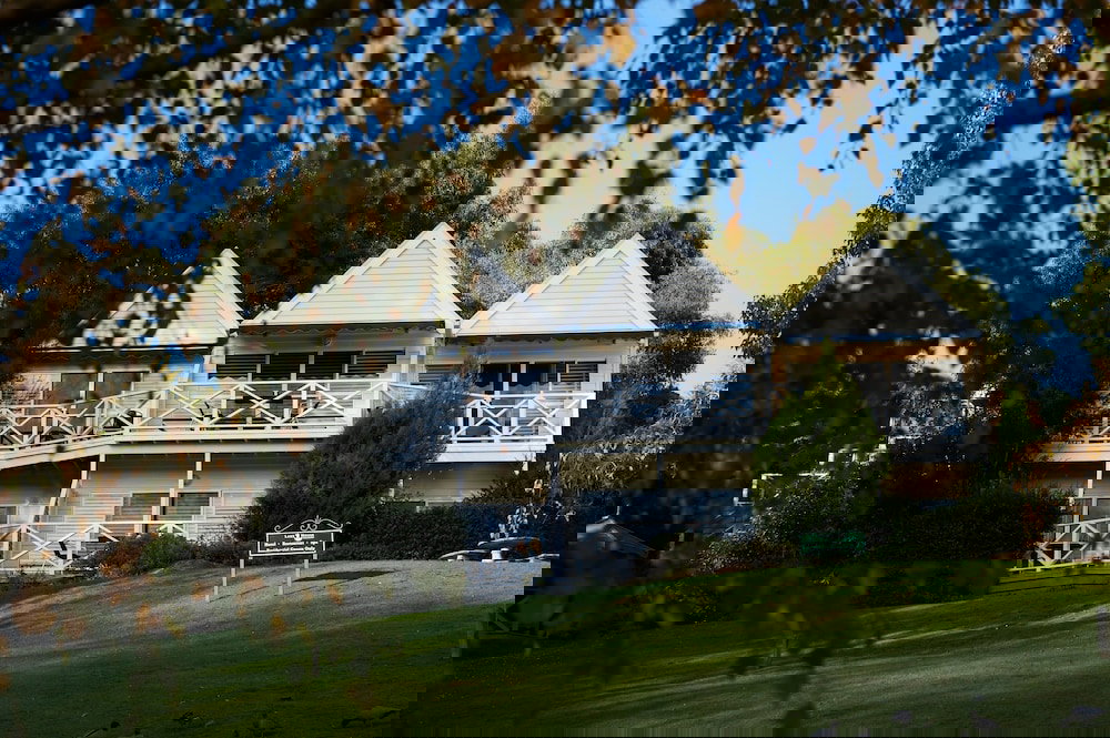  Accommodation Burleigh