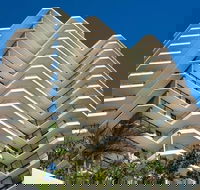 Beach House Seaside Resort Coolangatta - Accommodation Burleigh