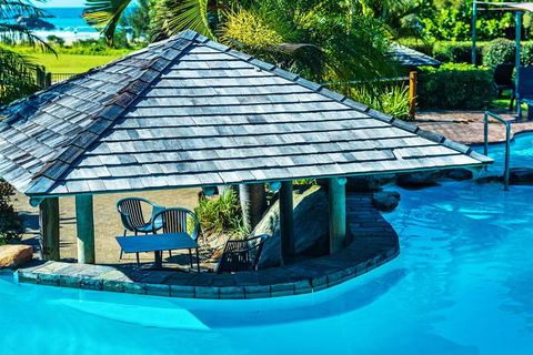 BreakFree Aanuka Beach Resort - Accommodation Burleigh 5