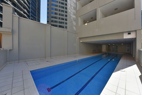 APX World Square - Accommodation Burleigh 2
