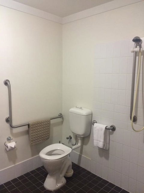 Quest On Rheola - Accommodation Burleigh 5