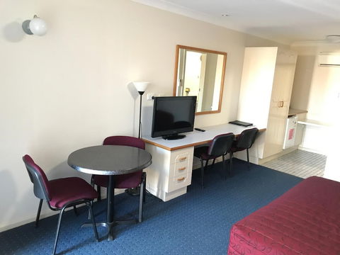 Orange Motor Lodge - Accommodation Burleigh 3