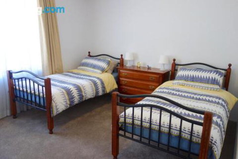 Kingston Terrace Apartments - Accommodation Burleigh 2