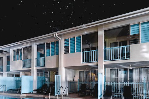 Silkari Lagoons Port Douglas - Accommodation Burleigh 5